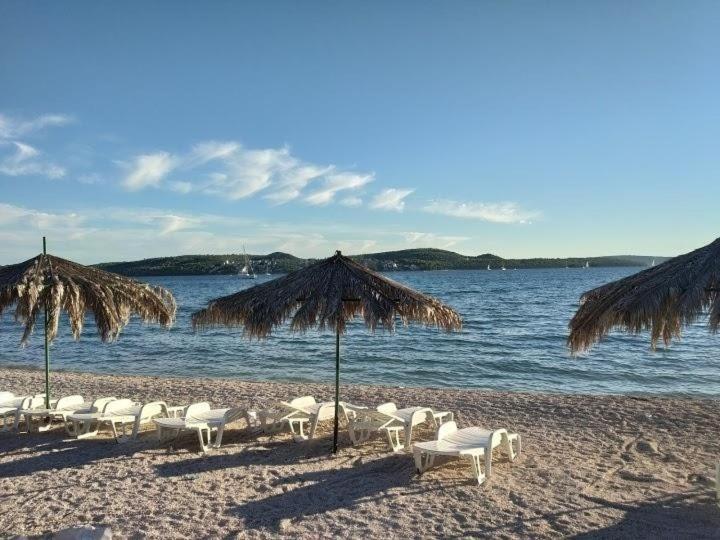 Апартаменты Domenico - 50 M From The Sea Сегет Доньи Экстерьер фото